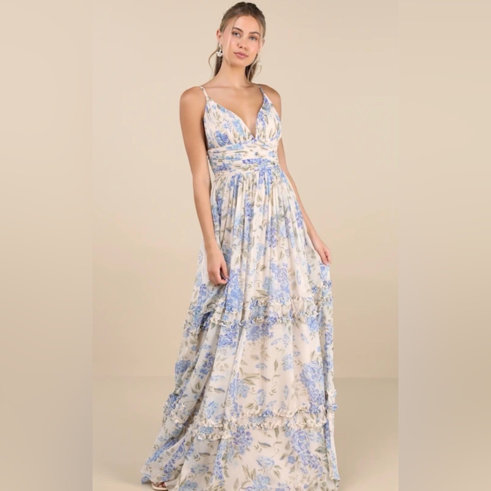 Lulus Niora Beige and Blue Floral Pleated Maxi Dress